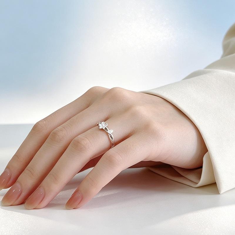 Five-Petal Flower Wreathed Artistic Forest Style Elegant Liatris Flower 925 Sterling Silver Opening Rings 02896