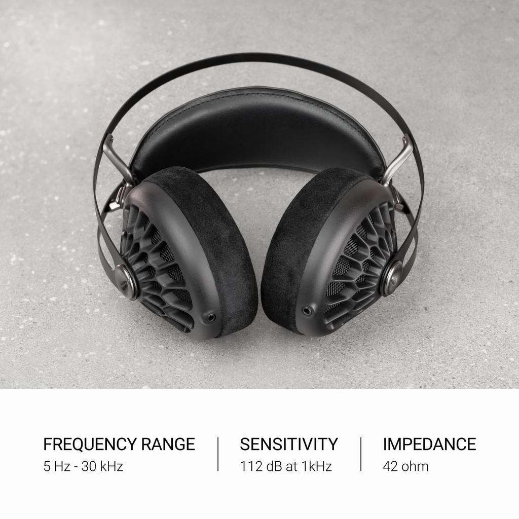 MEZE AUDIO 105 AER Kabelová lehká audiofilská otevřená sluchátka 50mm dynamický měnič nízká impedance 42 ohmů Kabel a přepravní pouzdro součástí balení