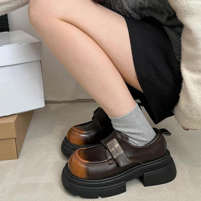 Round Toe Loafers Shoes for Women Platform Brown on Sale Casual Chic and Elegant Vacation Young Promotion 2025 Trend Woman Pumps