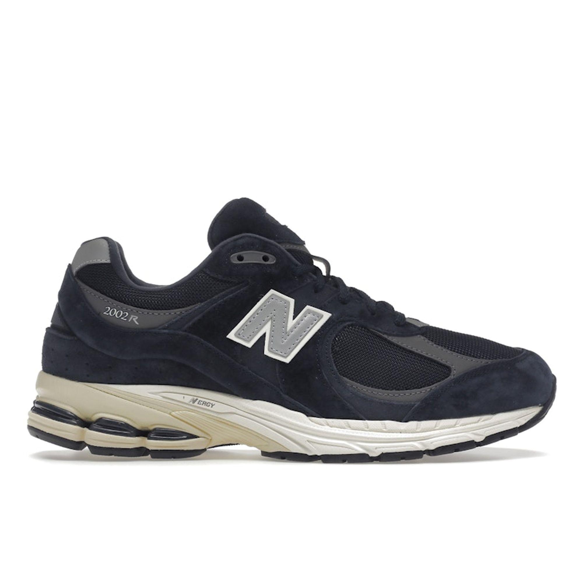 Sneakers Unisex New Balance 2002R Eclipse Castlerock Nere Argento-Metallizzato M2002RCA cm