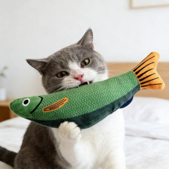 Yousheng Cat Toy Imitation Fish Design Built-in Catnip Kitten Teething Aid Bite-resistant Teeth Grinder Scratch-Resistant Pet