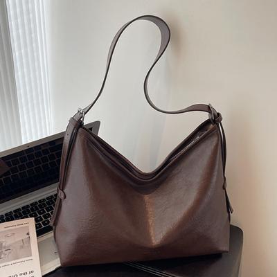 Fashionable Simple and Elegant Niche Casual Single-shoulder Bag with Large Capacity Bucket Bag