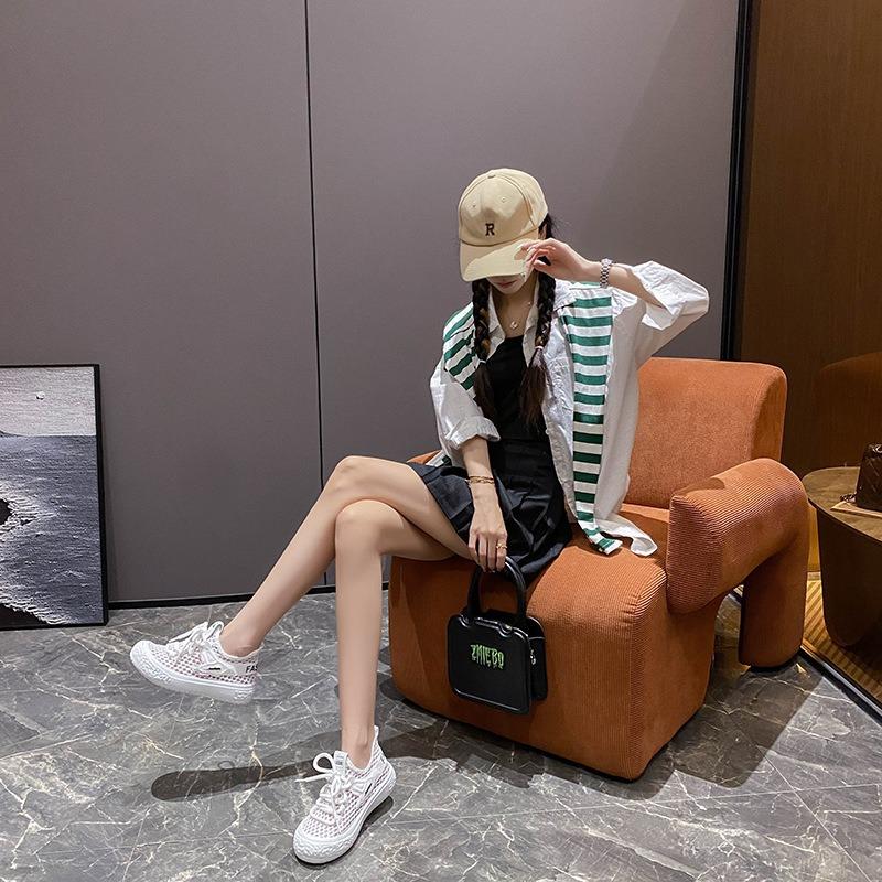 Mesh Breathable Board Shoes and Casual Shoes