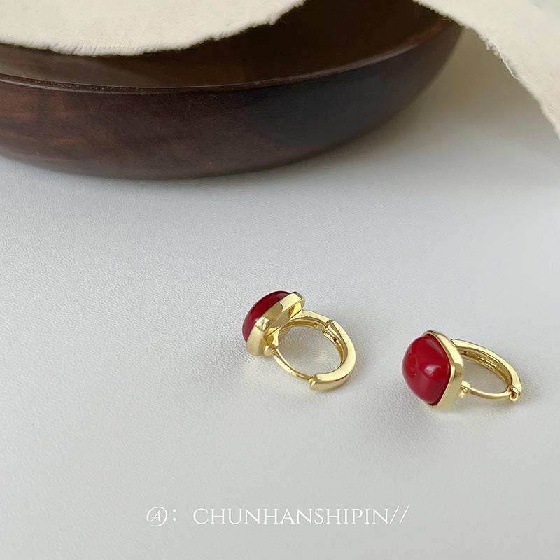 Maillard Autumn and Winter Light Luxury High-end Earrings Circle Women's Round Amber Earrings Retro Ear Clips Without Ear Piercings