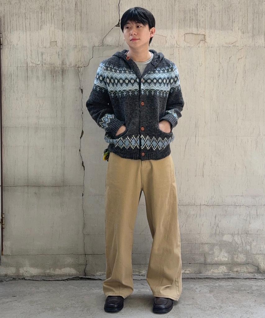 Jikeulib Beige Curved Cut-Line Wide Cotton Pants