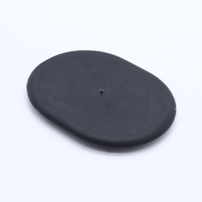 Vyměnit obložení krytu podběhu předního kola automobilu Číslo dílu 4F0809967B