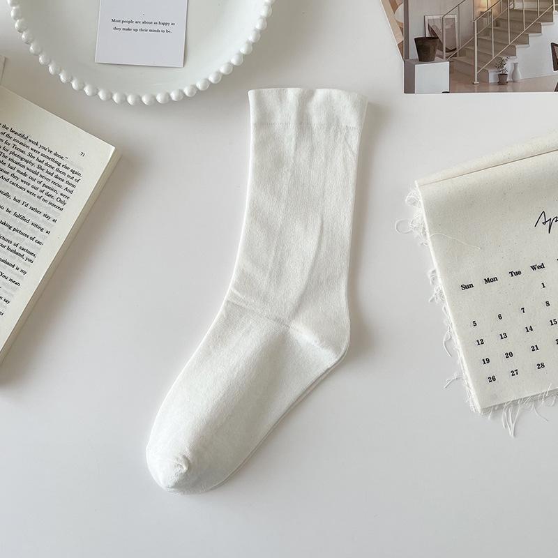 Xiaohongshu Women's Spring & Autumn Anti-Pilling Mid-Calf Cotton Socks - Boneless, Loose-Fit, Thin, Solid Color
