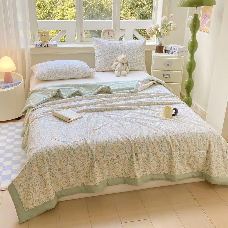 Shanshan Floral Brocade Fiber Quilt 200x230cm