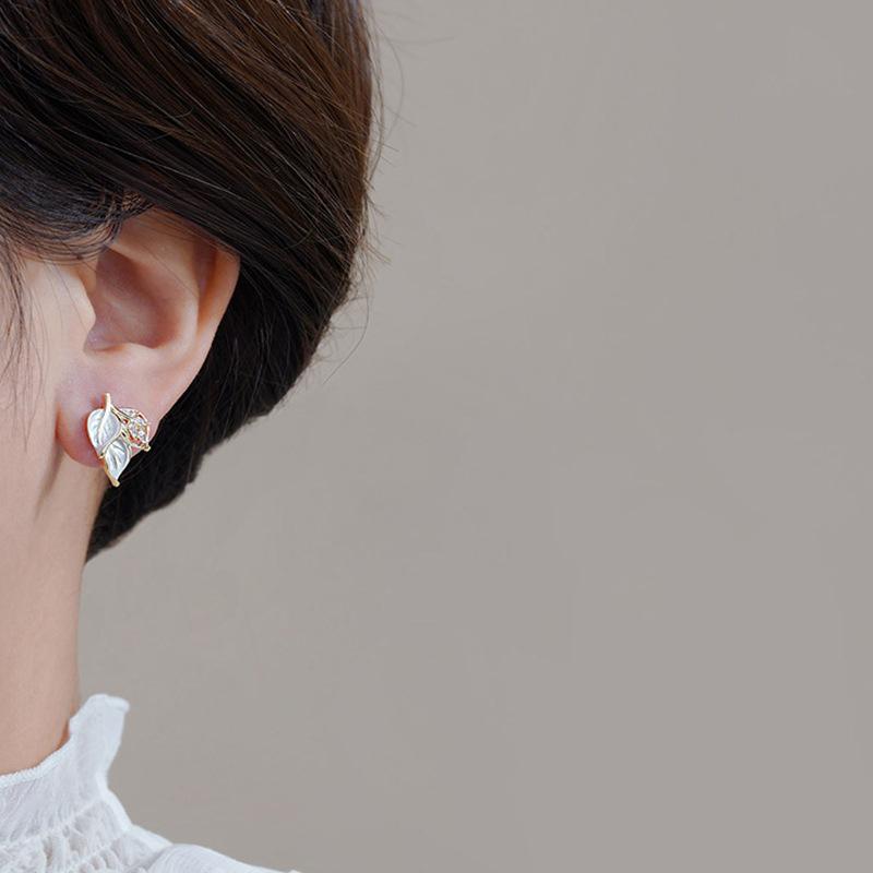 Blue Unique Leaf Earrings, Fashionable Small Fresh Earrings, Niche Light Luxury High-End Versatile Earrings