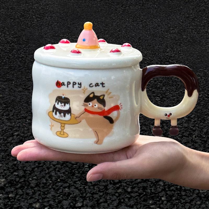 Birthday gift girls creative ceramic mug with lid cute cake student water cup