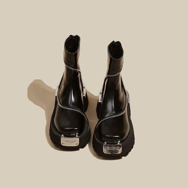 British Style Square Head Non-slip Platform Women Shoes Black Punk Fashion Metal Chain Rear Zipper Boots Locomotive Short Boots