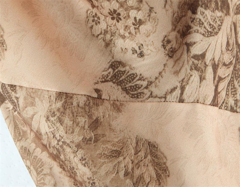 2025 Winter Golddruck Satin Schlanke Passform Langes Abendkleid