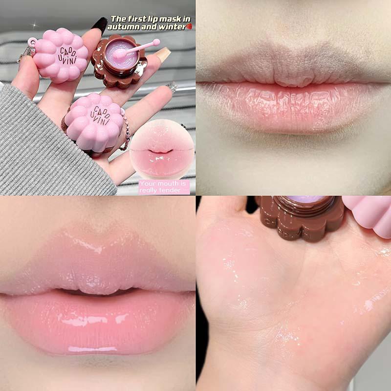 CAPPVINI Macaron Hydrating Lip Mask: Moisturizes, Smooths Lip Lines, and Exfoliates for Perfect Student Party Makeup.