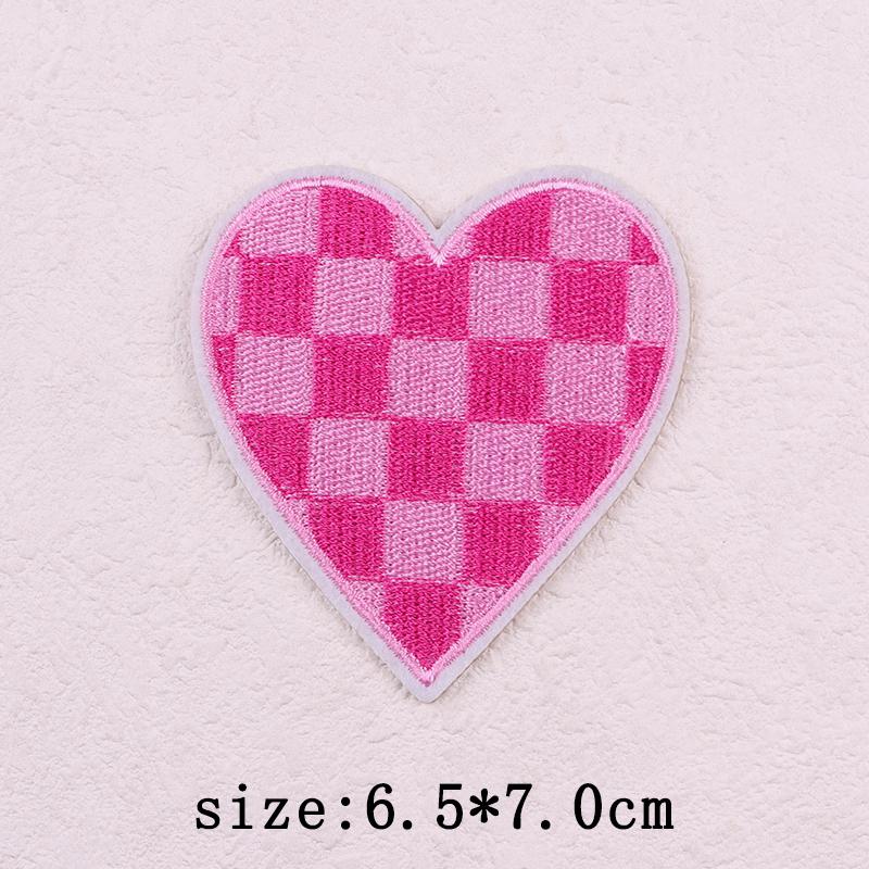 Pink Cartoon Embroidery Patch Iron On Patches For Clothing Flower Letters Patches On Clothes Sewing Fusible Patch Applique Decor