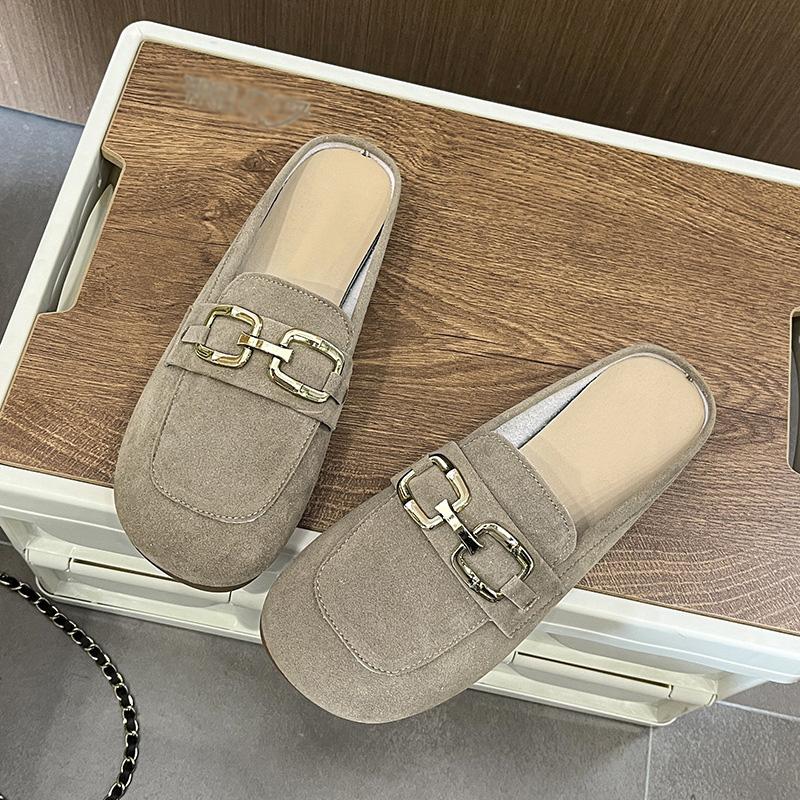 

Женские летние тапочки 2024 года, роскошные элегантные туфли из искусственной кожи для женщин, удобные босиком на открытом воздухе на низком каблуке 39 серый