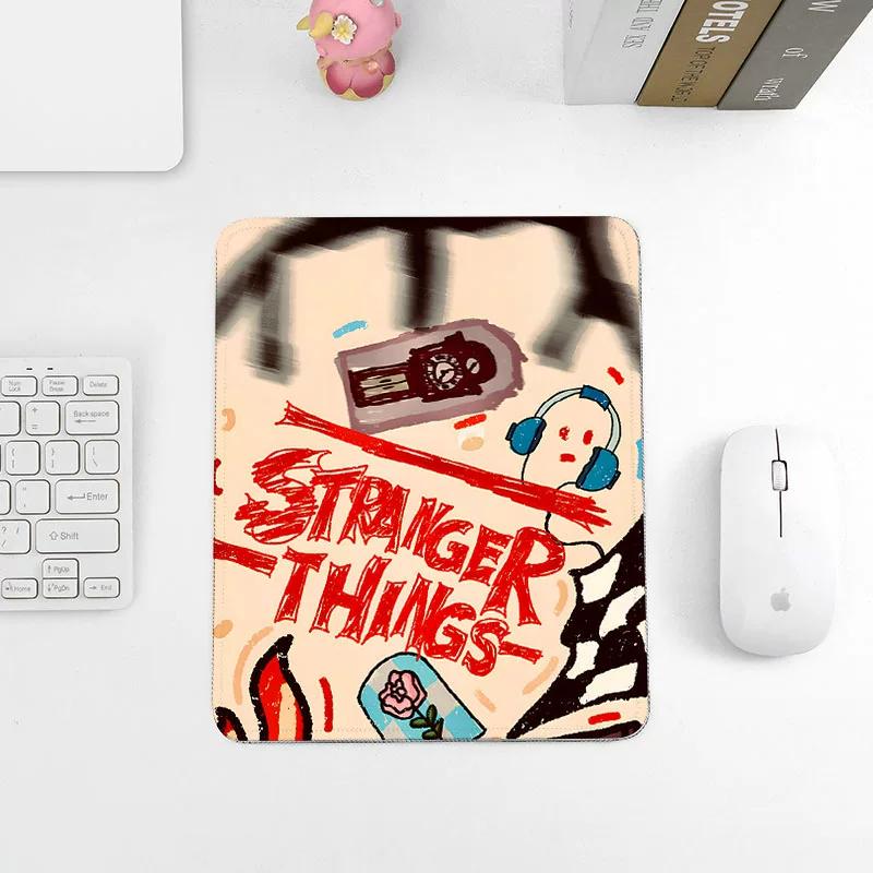 High Definition Printing Stranger Things Leather Mouse Pad Small Convenient and Simple Computer Mouse Pad Desk Edge Lock Non-slip Waterproof Mouse Pad
