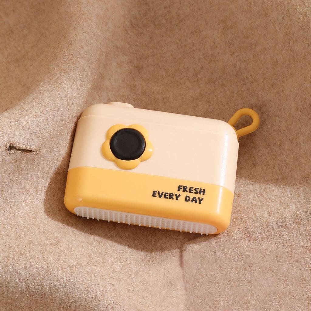 Washable 3-in-1 Cartoon Lint Remover: Portable Camera-Style Sticky Roller for Pet Hair