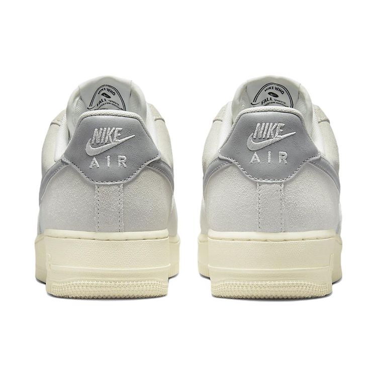 Nike Air Force 1 07 LV8 Certified Fresh - Photon Dust Sneakers da Uomo Bianco Vela Grigio Fumo Chiaro DO9801-100