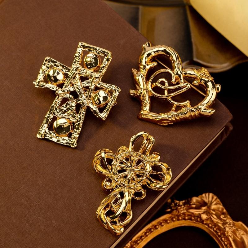 Chic Crosses Heart Design Brooch Sturdy Gold Tone Copper Alloy Accessory For Coat Dress Scarf Decoration