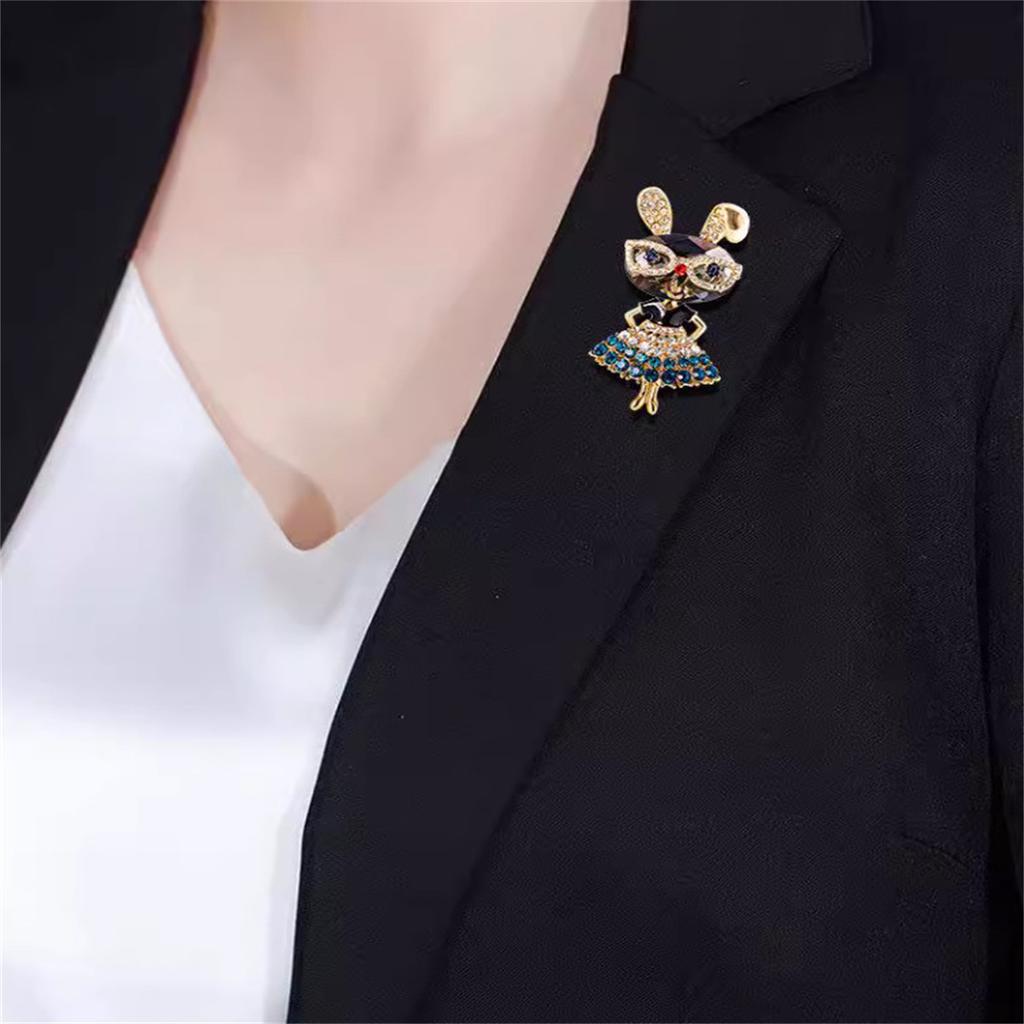 Fashion Retro Inlaid Diamond Brooch, Sweater Jacket Brooch