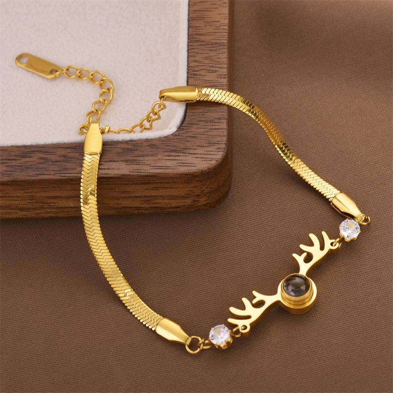 Korean Titanium Steel Four-Leaf Clover Bracelet - Women's Fashion, Versatile & Non-Fading Jewelry