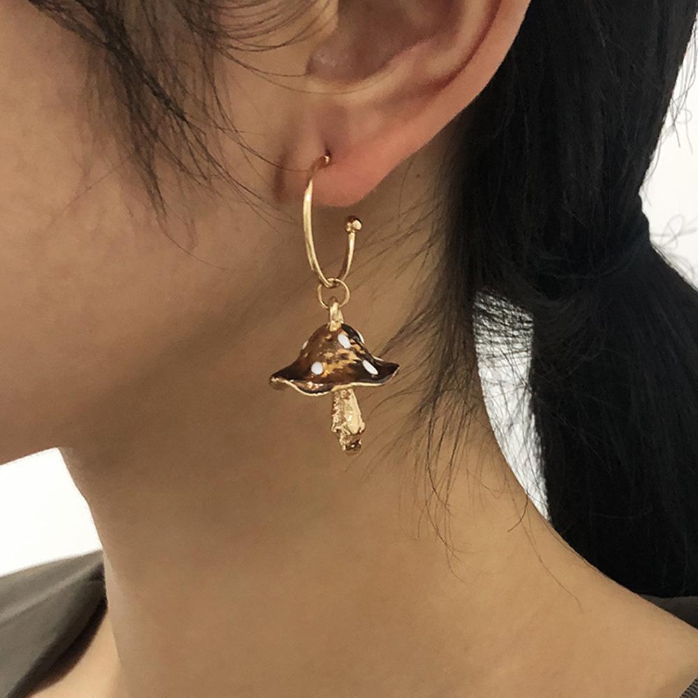 European and American Creative Dream Cute Mori Small Mushroom Oil Drop Earrings Colored Oil Drop Mushroom Earrings