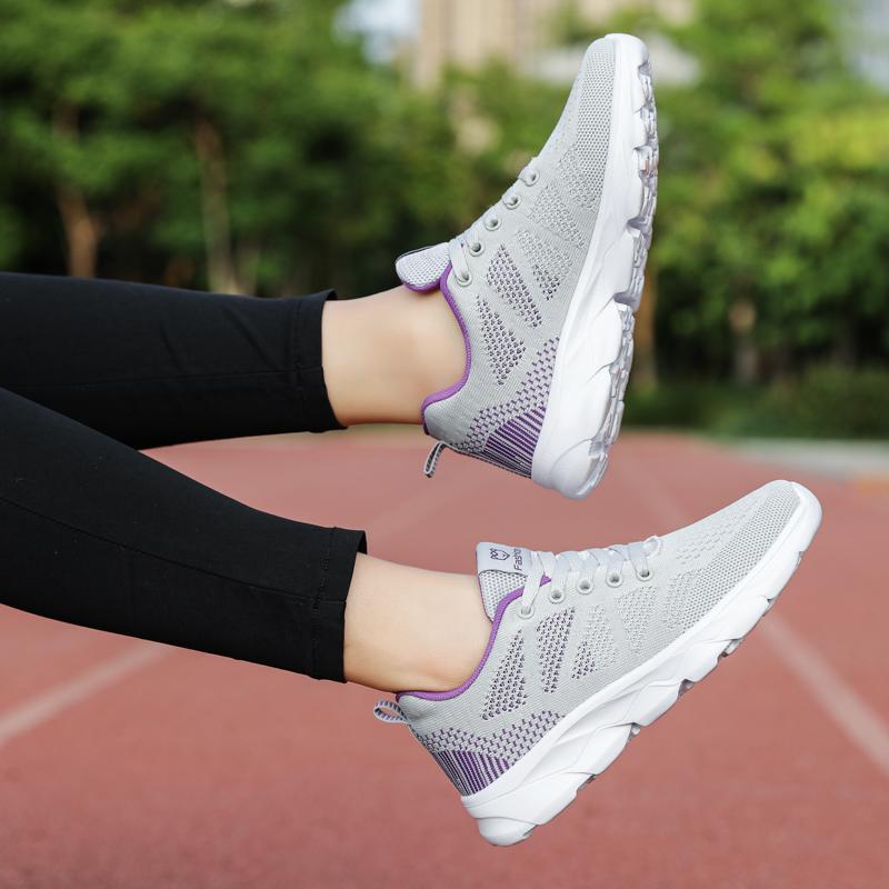 35-42 Spring/autumn Women's Flying Woven Breathable Super Light Stuffed Sports Shoes Large Size Ultra -light Stool Women's Sports Shoes