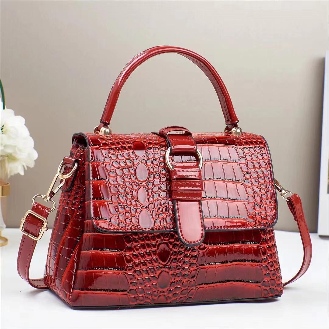 

Новая женская универсальная летняя сумка через плечо, модная яркая кожаная маленькая квадратная сумка, изысканные женские сумки на одно плечо 24x11x17cm