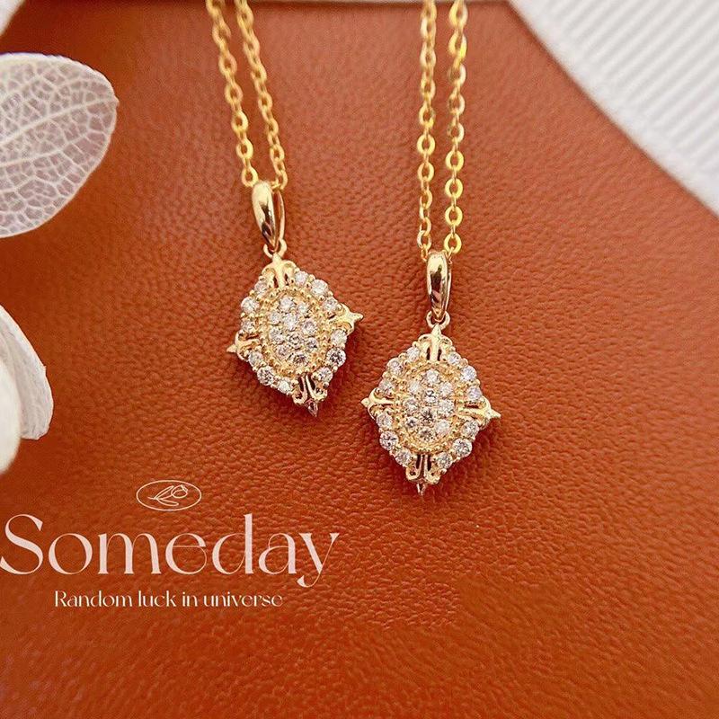 Temperament Clavicle Chain  Gold Plated Diamond Enclosed Versatile Diamond Shaped Pendant Necklace for Women