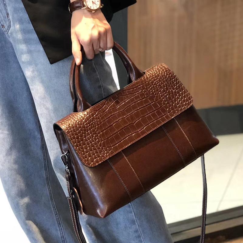 Fashion Leather New Portable Tote Bag Women's Commuter Versatile Large-capacity High-end Shoulder Messenger Bag