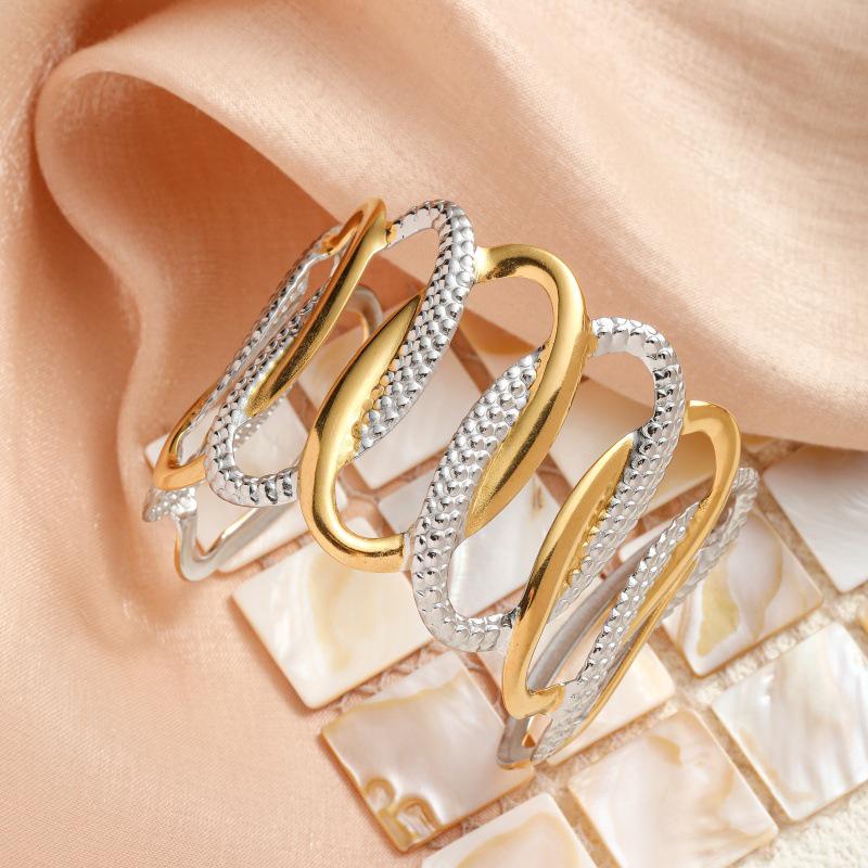 European-American Designer Bow & Heart Teardrop Bracelet Ring for Women's Summer Vacation