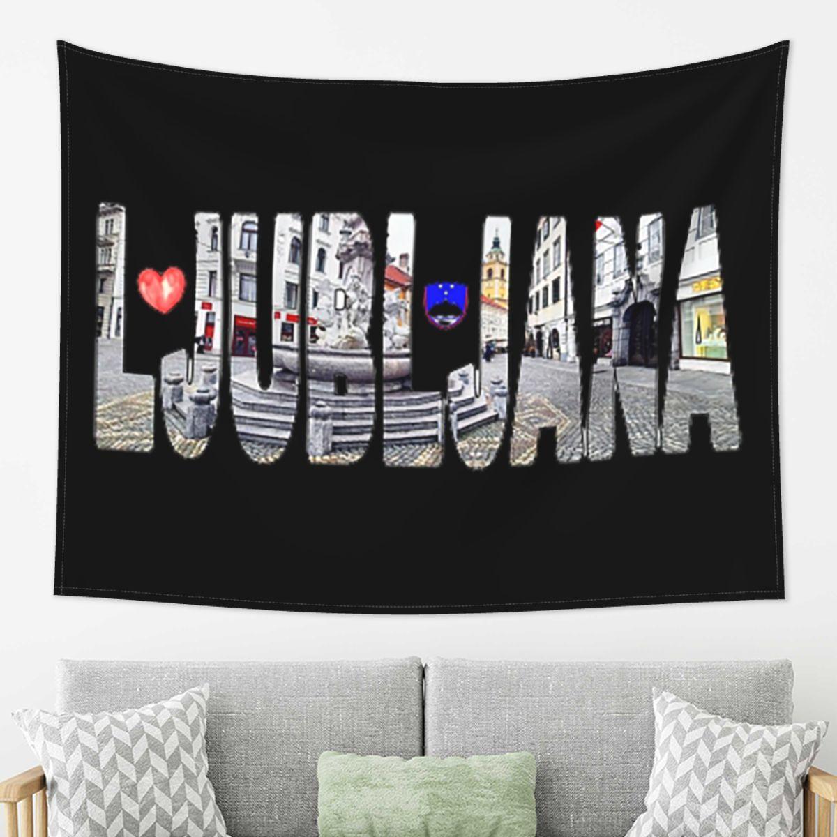 

Ljublijana Robbov Vodnjak Fountain Mestni Trg Plaza Tapestry Wall Hanging Aesthetic Home Decoration Tapestries for Dorm Room 74x94cm(29x37in)