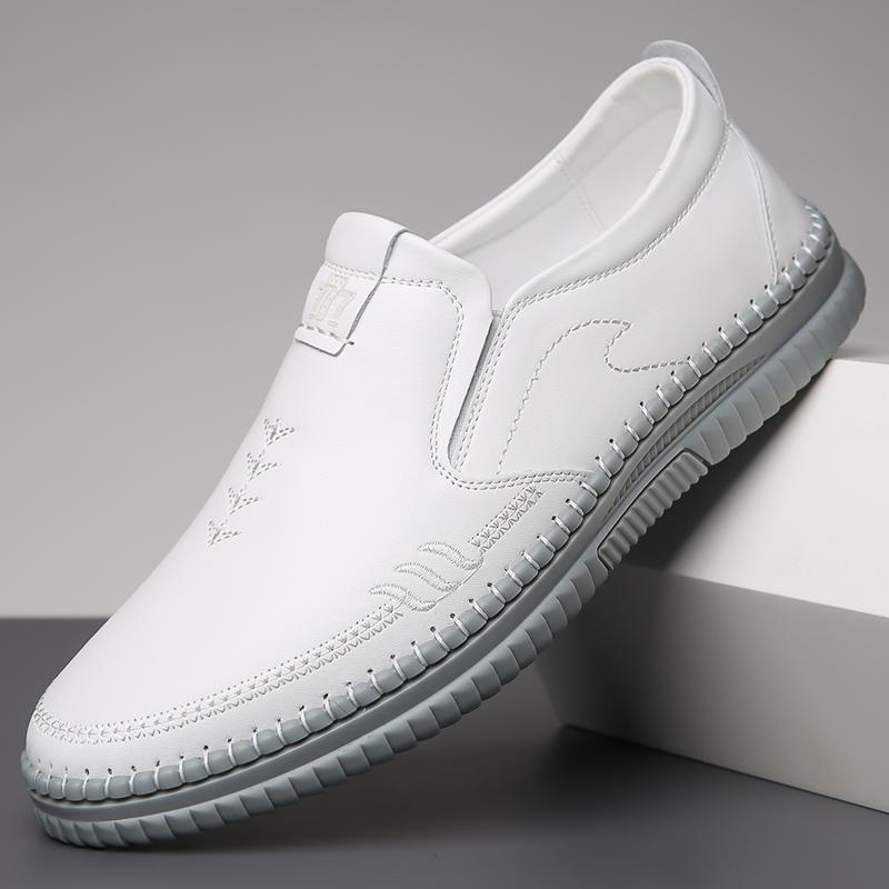 Fashion Mens Leather Shoes New Arrival Casual Office Shoes Business Men Slip-on Walking Shoes All-Match Loafers Handmade Dress Flats