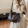 Autumn and winter retro large-capacity bag women's new fashion commuter tote bag textured shoulder bag