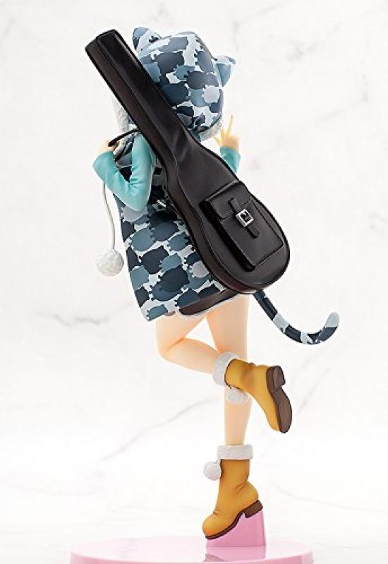 Super Sonico Tiger Parka Scale PVC Painted Complete Figure Ver. 1/8