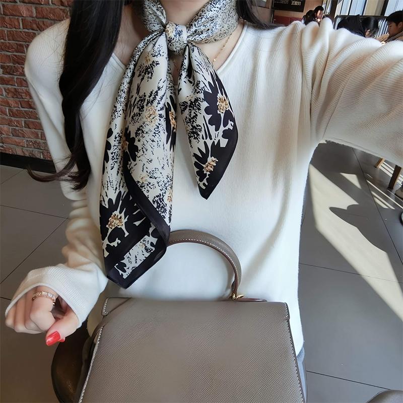 

New 70Cm Square Scarf Thin Lapanese and Korean Sweet Champagne Small Floral Silk Scarf Headband Headgear Women