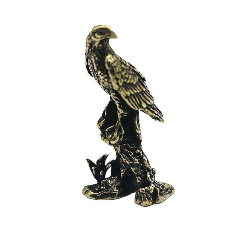 Vintage Alloy Eagle Statue With Exquisite Carved Details Antique Finish For Home Office Decor Gifts