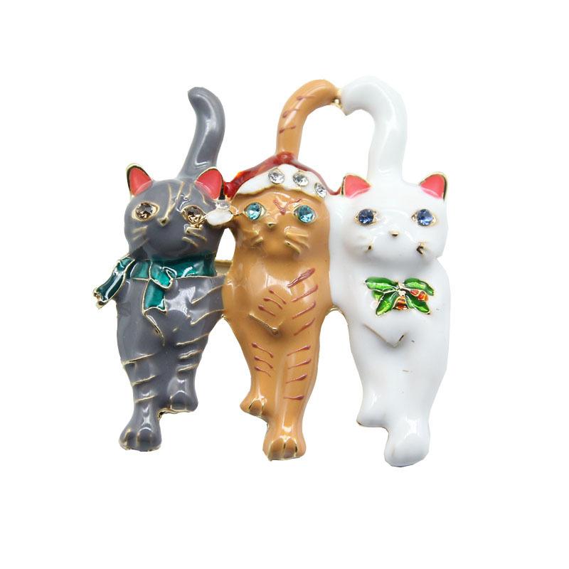 

Новый продукт Личность Милая Капающая Масло Три Кошки Брошь Мужские И Женские Булавки Брошь С Аксессуарами