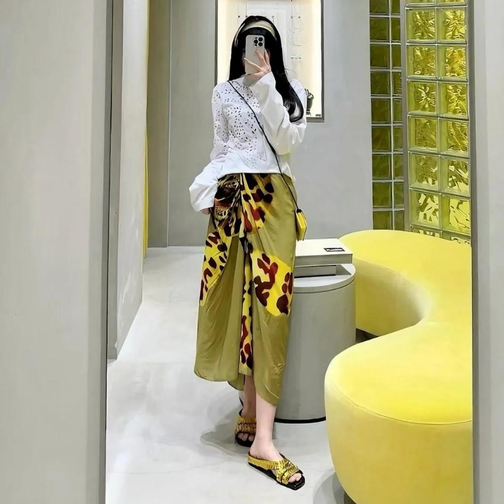 Fashion Summer Pleated Real Leather Open Toe Slippers Women Lazy Flat Sandals Outdoor Leisure Vacation Shoes Daily Versatile Single Shoe