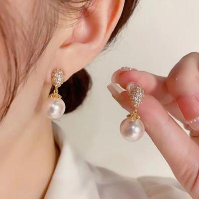 1 Pair Faux Pearls Stud Earrings Vintage French Rhinestone Inlay Luxury Elegant Nonallergic Women Girls Dangle Earrings Fashion Jewelry Accessories