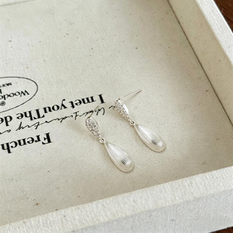 Korean Style Rhinestone Water Drop Stud Earrings - Versatile Fashion Accessories for Women