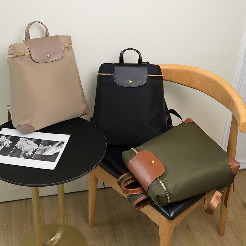 Niche Shoulder Anti-Splashing Travel Backpack Premium Sense Large Capacity Commuter Backpack Oxford Cloth Lightweight