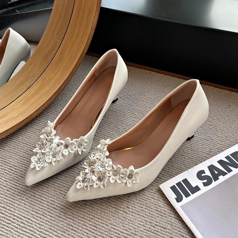 Ladies Shoes Black Flat Women Footwear Pointed Toe Fashion 2024 New Arrival A Walking Comfortable And Low Price Casual Sale 39