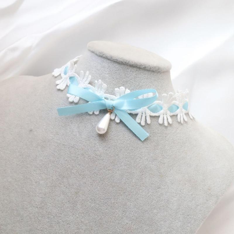 Elegant Lace Collar Necklace Maid Neck Collar Bowknot Lace Choker Necklace Chain Choker Suitable for Cosplay and Parties