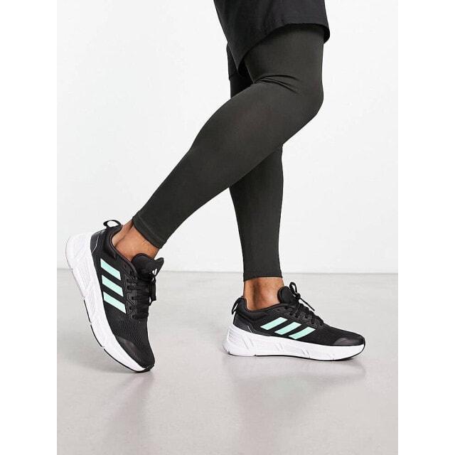 

Черно-зеленые кроссовки adidas Running Questar
