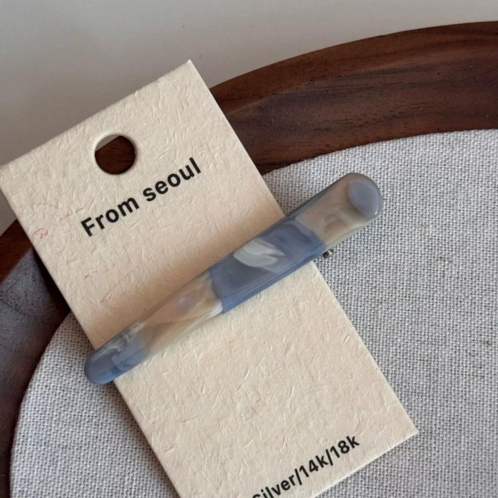 Barrette in Blue - Elegant Hair Accessory for Women Makeup & Daily Styling