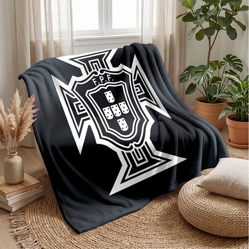 Portugal Football Printed Flannel Blanket Skin Friendly Warm Decorative Throw for Indoor Couch Bed Daily Use