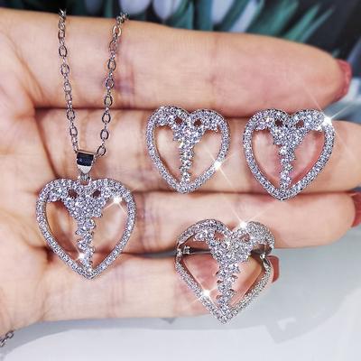 Costumes Européens et Américains Collier Bague Zircon Amour Boucles d'Oreilles Ensemble Trois Pièces Bijoux Tempérament Accessoires de Robe de Mariage Banquet