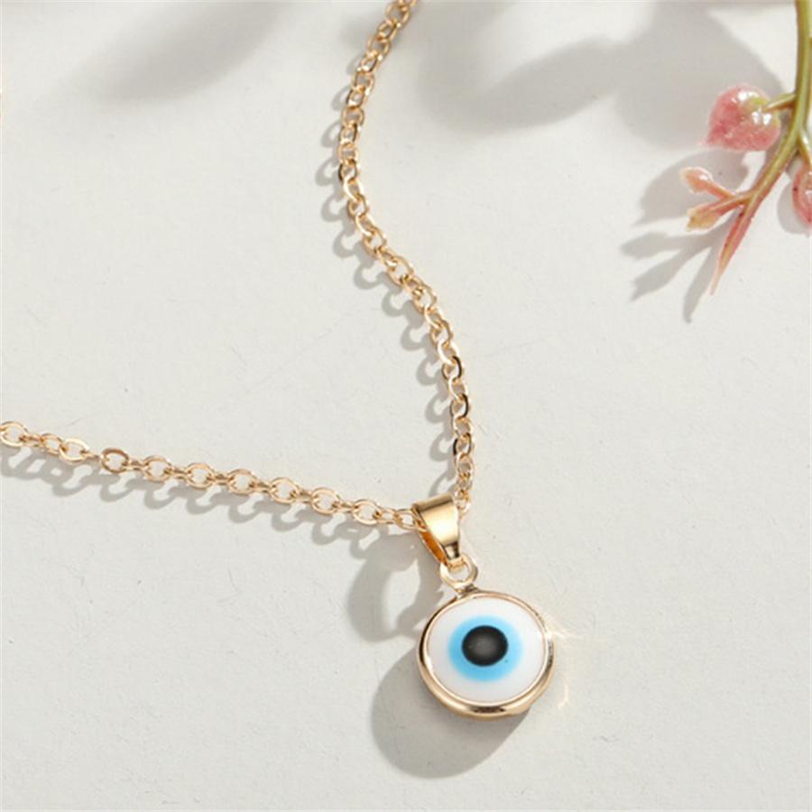 Turkish Blue Evil Eye Pendant Necklaces for Women Simple Thin Link Clavicle Chain Round Demon Eyes Choker Friendship Jewelry