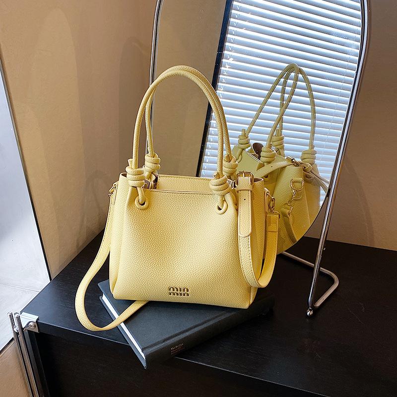 Popular small bag women's summer new simple shoulder messenger bag portable bucket bag